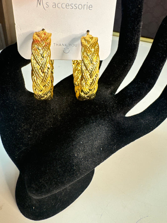 Gold Shiny Hoop Fashion Earrings